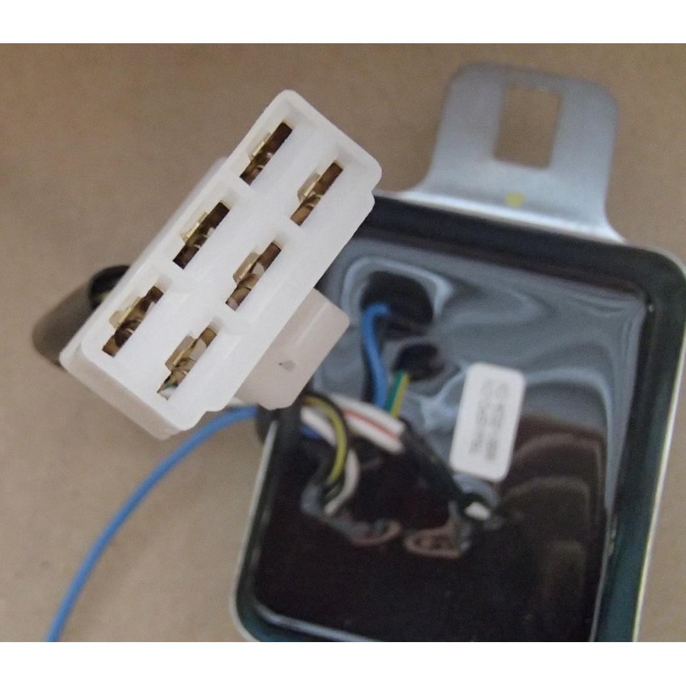 1002863C1 Voltage Regulator 14.3 Volt Fits Case/International Harvester Model 28