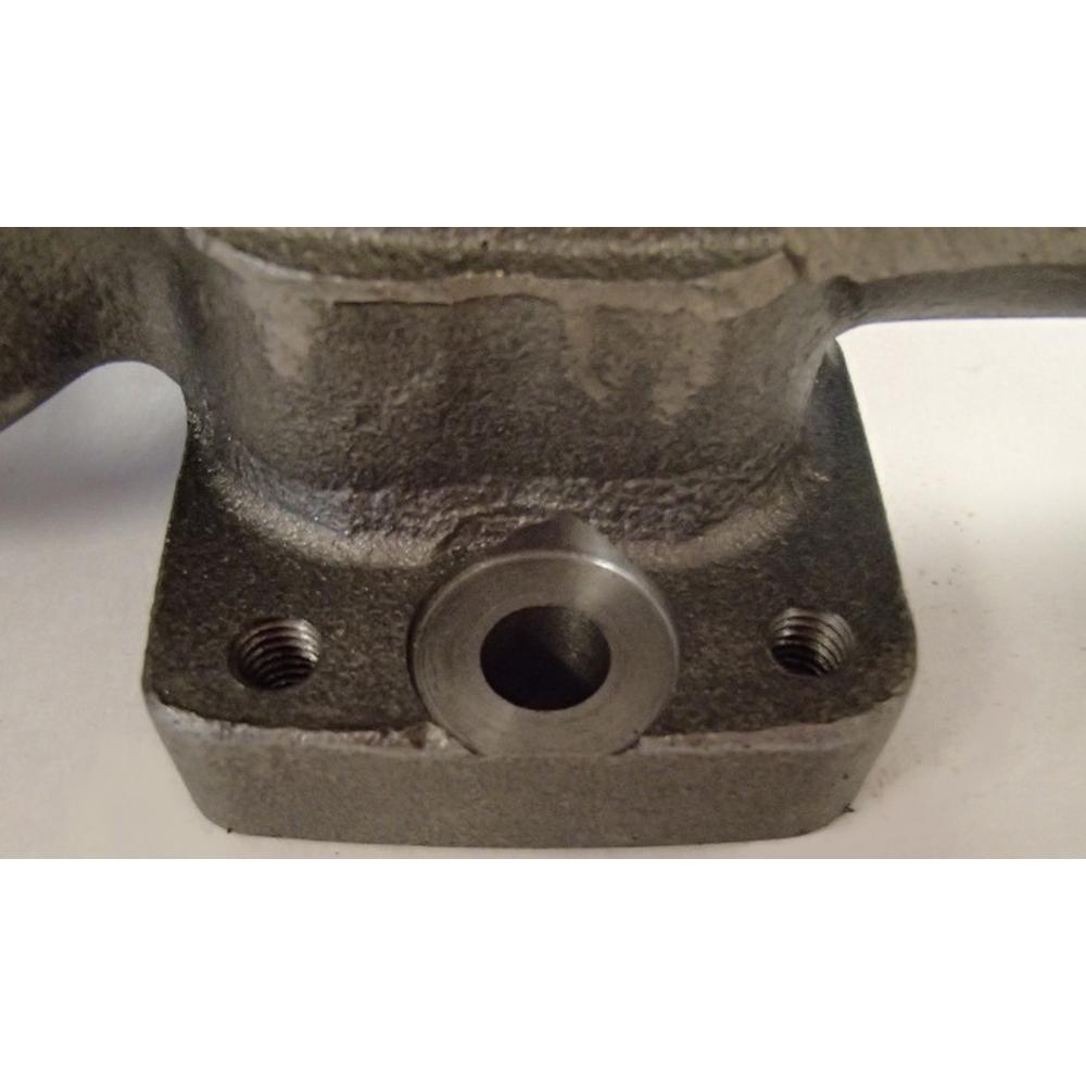 Front Exhaust Manifold Fits Case/International Harvester Replaces 683562C1