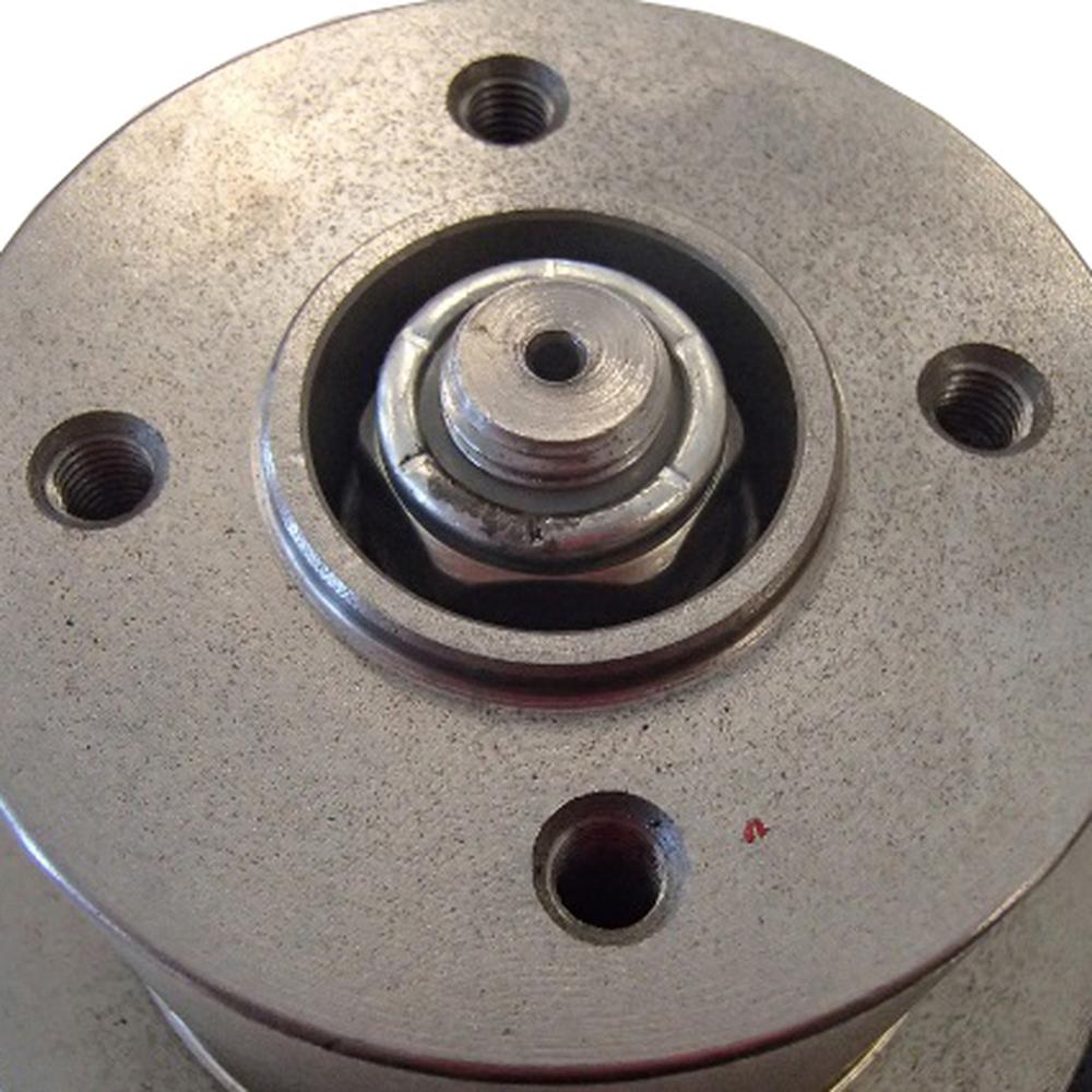 New Water Pump Fits Massey Ferguson 374S 374V 384S 394S 670 690 1206-6202P