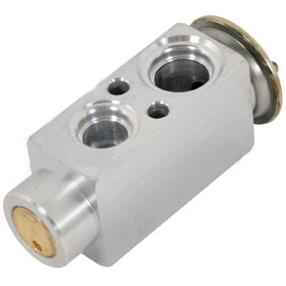 Expansion Valve Fits Case/International Harvester Replaces 82023542