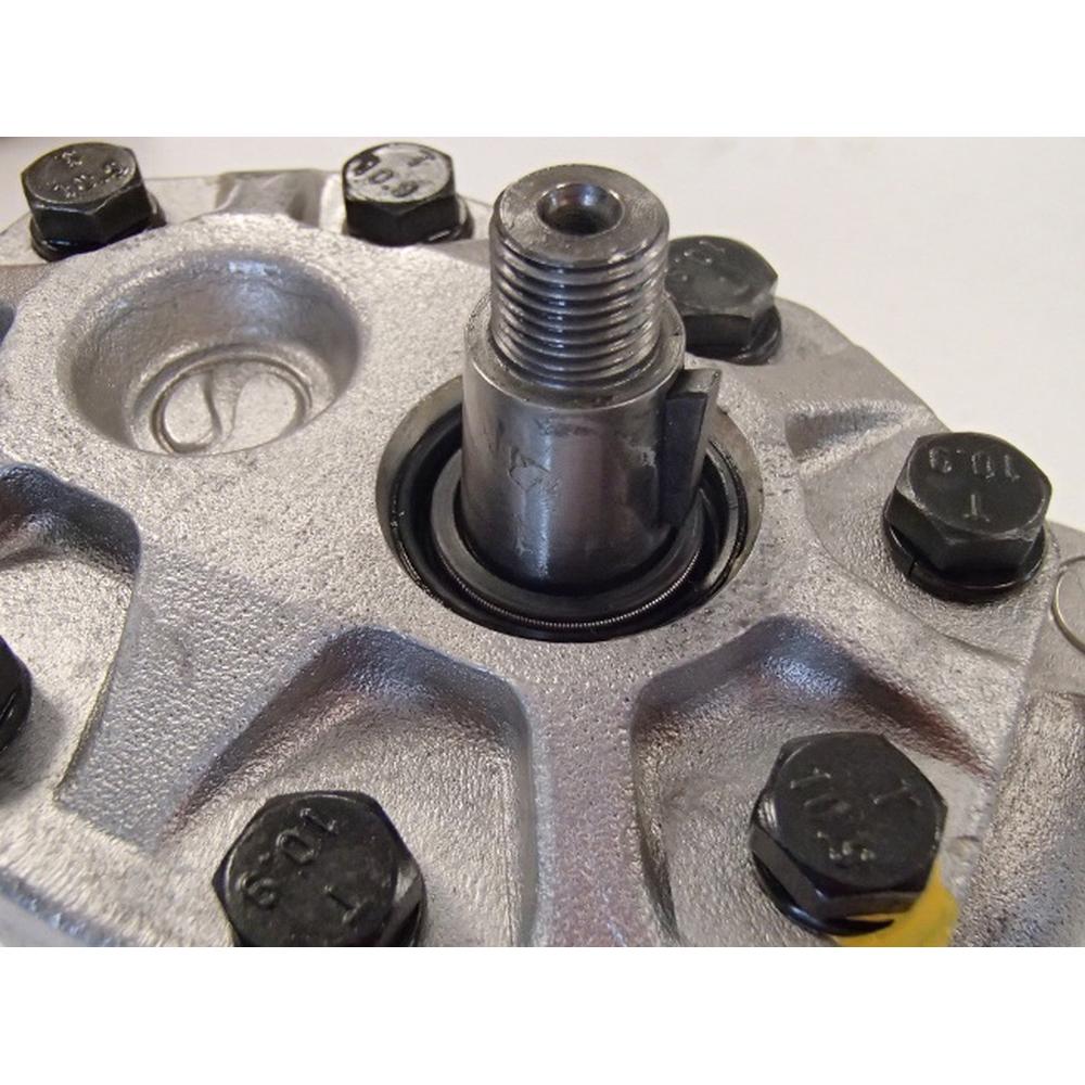 Hydraulic Pump - Fits Case-IH - 93835C92