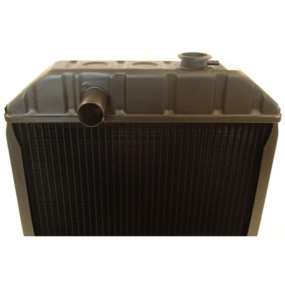 Radiator Fits Ford Tractor 230A 231 233 234 333 2000 3000 3600 4000 C7NN8005H