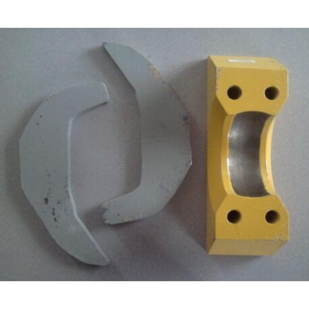 (1) One New Aftermarket Replacement Blade Pivot Socket (with 2 Gussets)