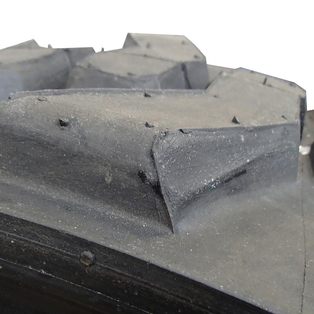 Skid Steer Tire 12 x 16.5 12-Ply Rating - 12-16.5